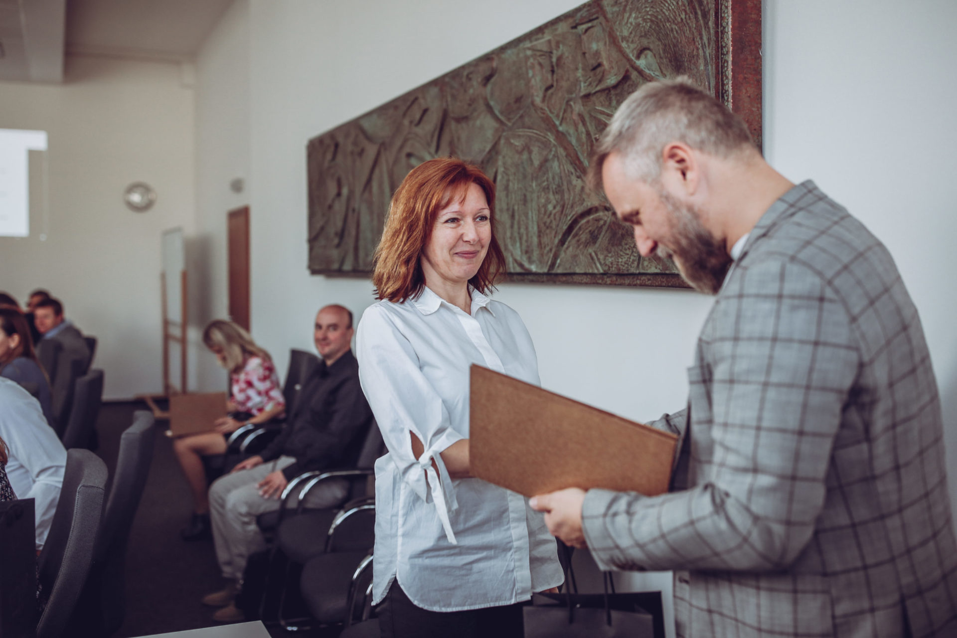 THE OFFICIAL BOARD visual data 8